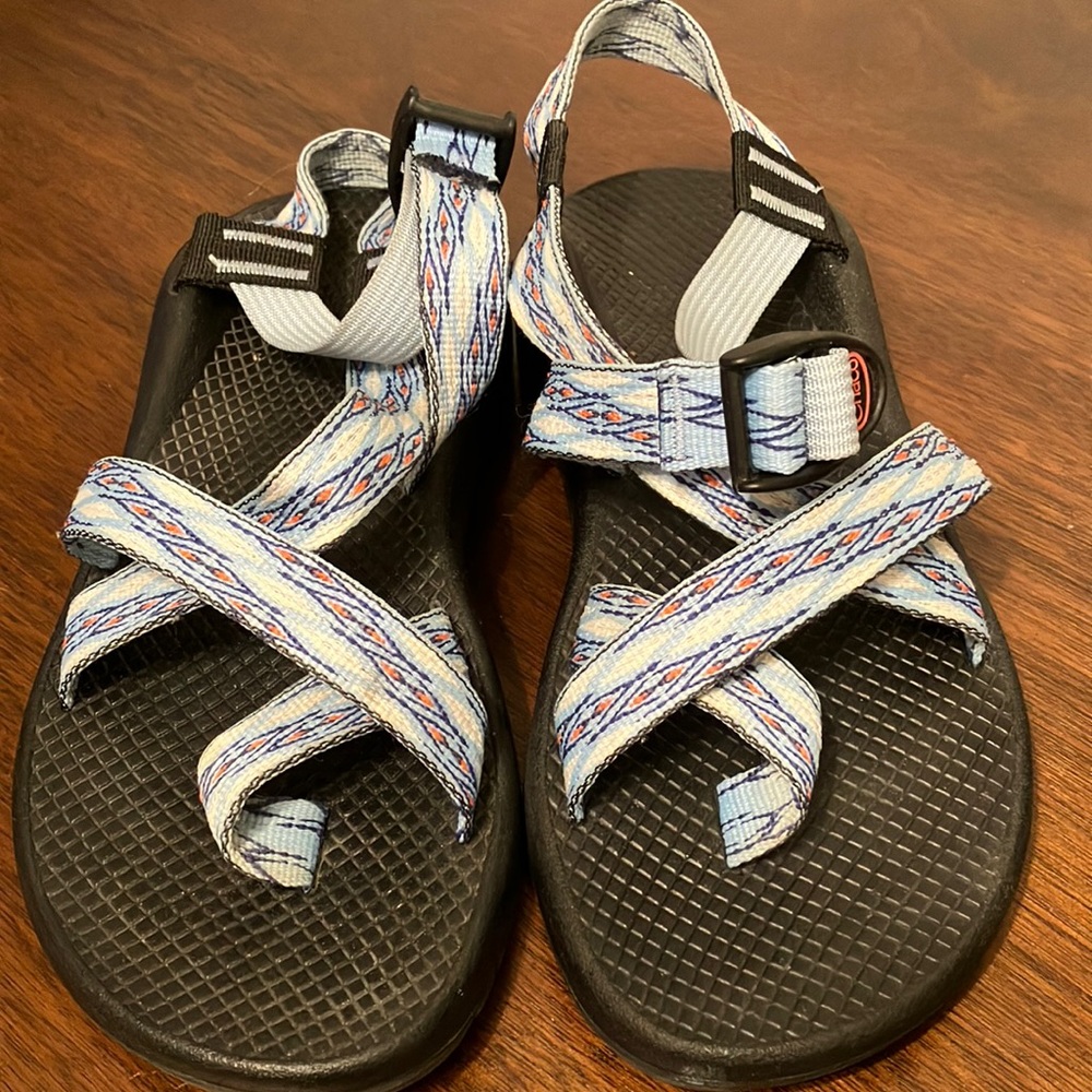 Women’s Z/1 Chacos, size 8